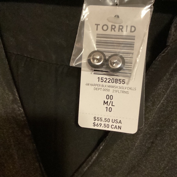 Torrid Harper, size 00, Black mineral wash, NWT - Picture 2 of 9